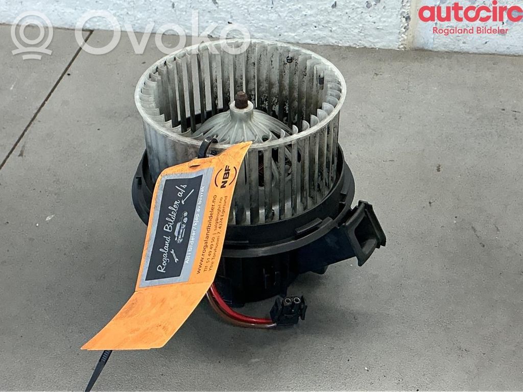 Mercedes-Benz C W204 Ventilator aerotermă 