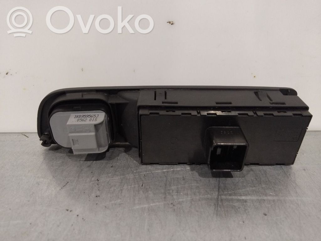 Volkswagen Tiguan Interruttore di controllo dell’alzacristalli elettrico