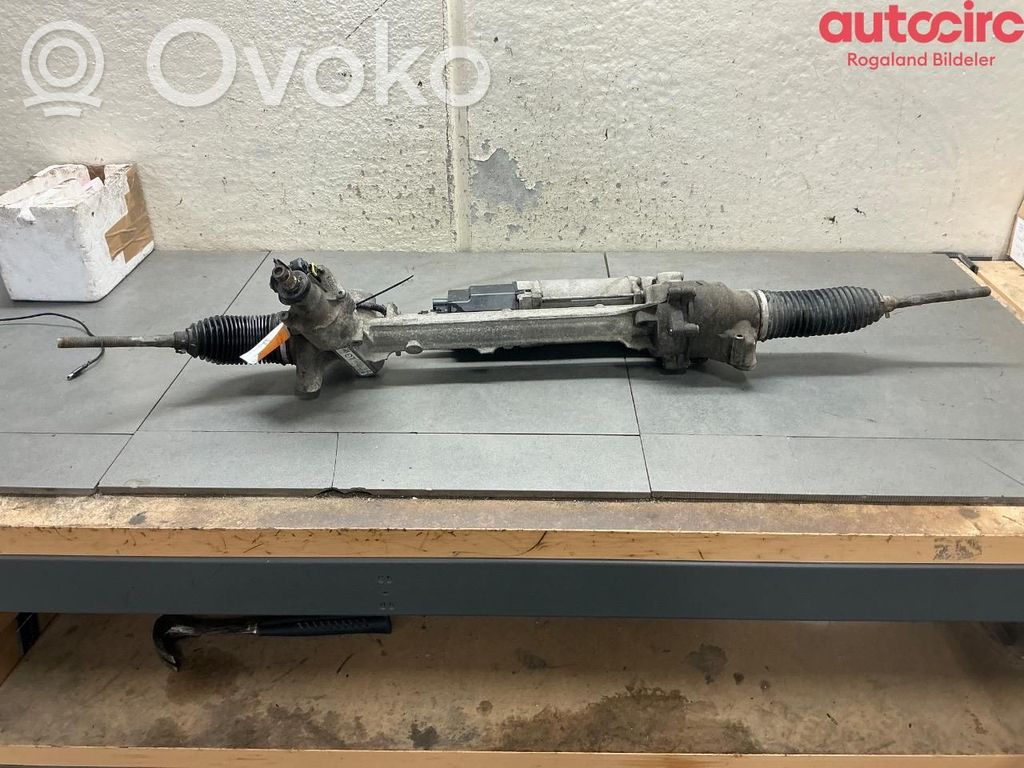 BMW 4 F32 F33 Casetă direcție