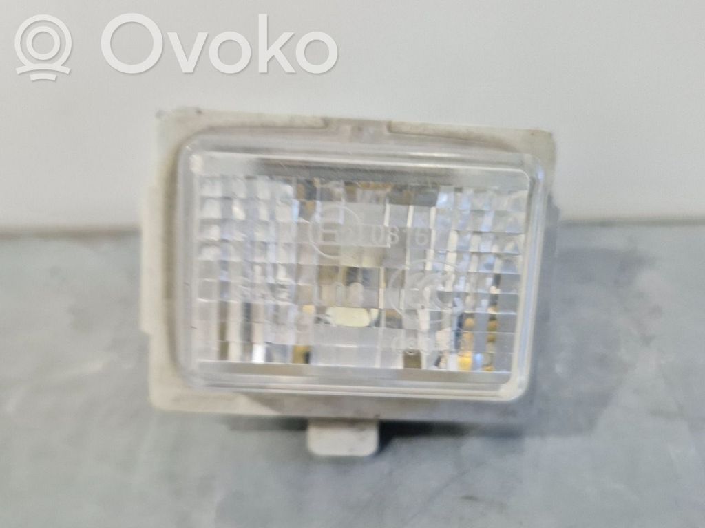 Mercedes-Benz CLA C117 X117 W117 Lampa oświetlenia tylnej tablicy rejestracyjnej 