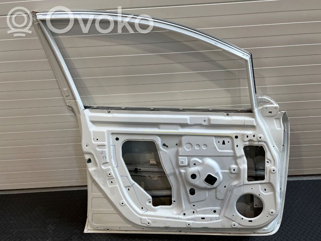 Nissan Leaf I (ZE0) Porte avant