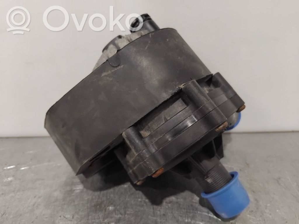 Tesla Model S Webasto pompe de circulation d'eau 