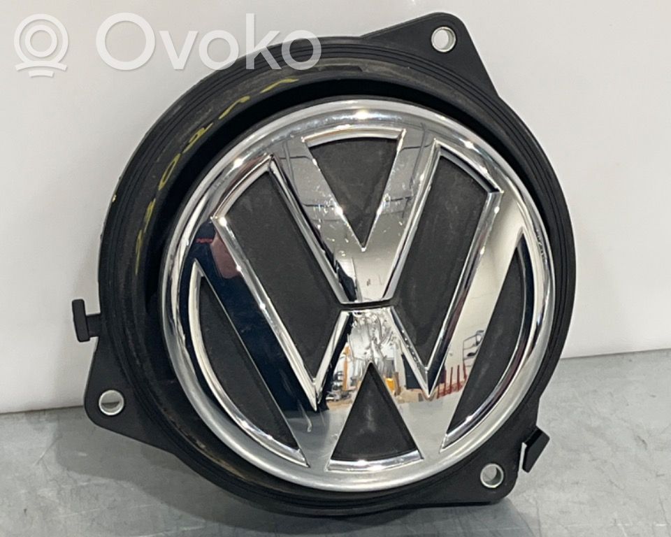 Volkswagen Polo V 6R Przełącznik / Przycisk otwierania klapy bagażnika 