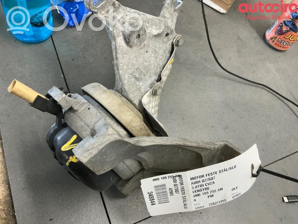Engine mount bracket   4M0199255AN,4M0399201E,4M0399201E,4M0199255AN,4M0399201E