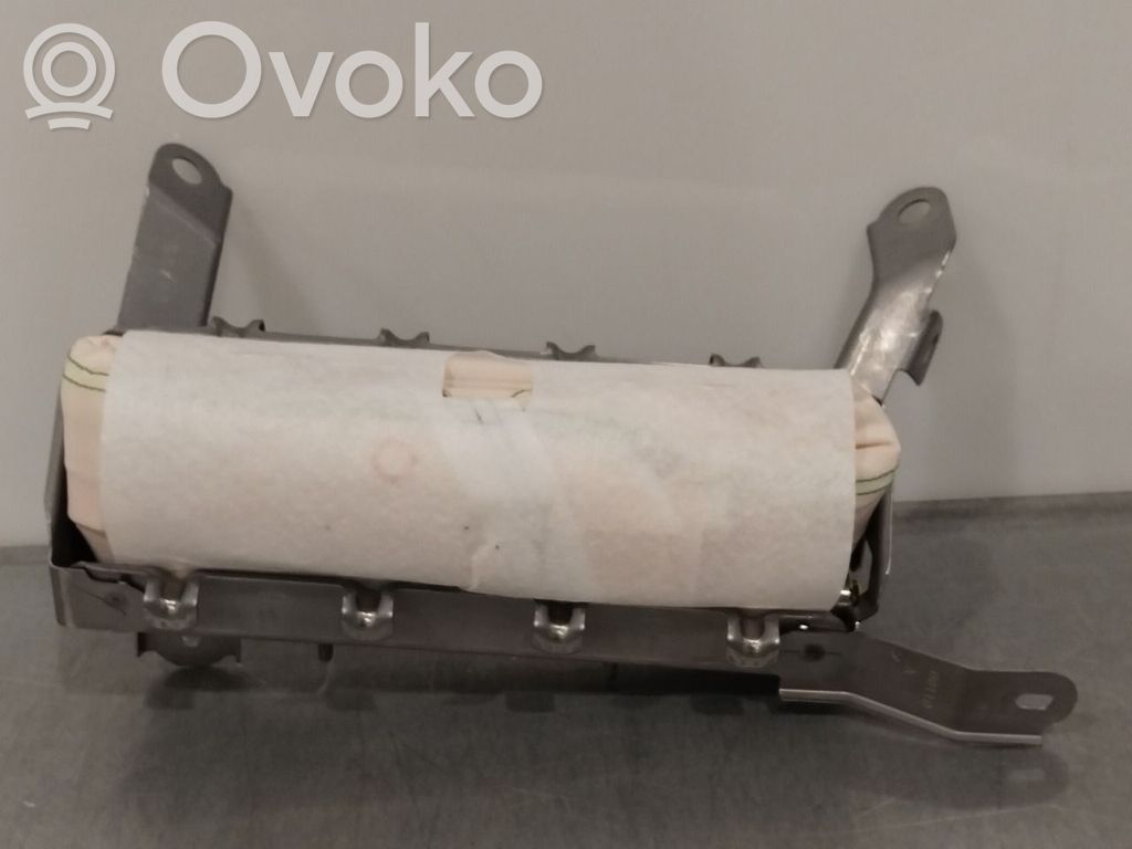 Toyota RAV 4 (XA40) Airbag per le ginocchia
