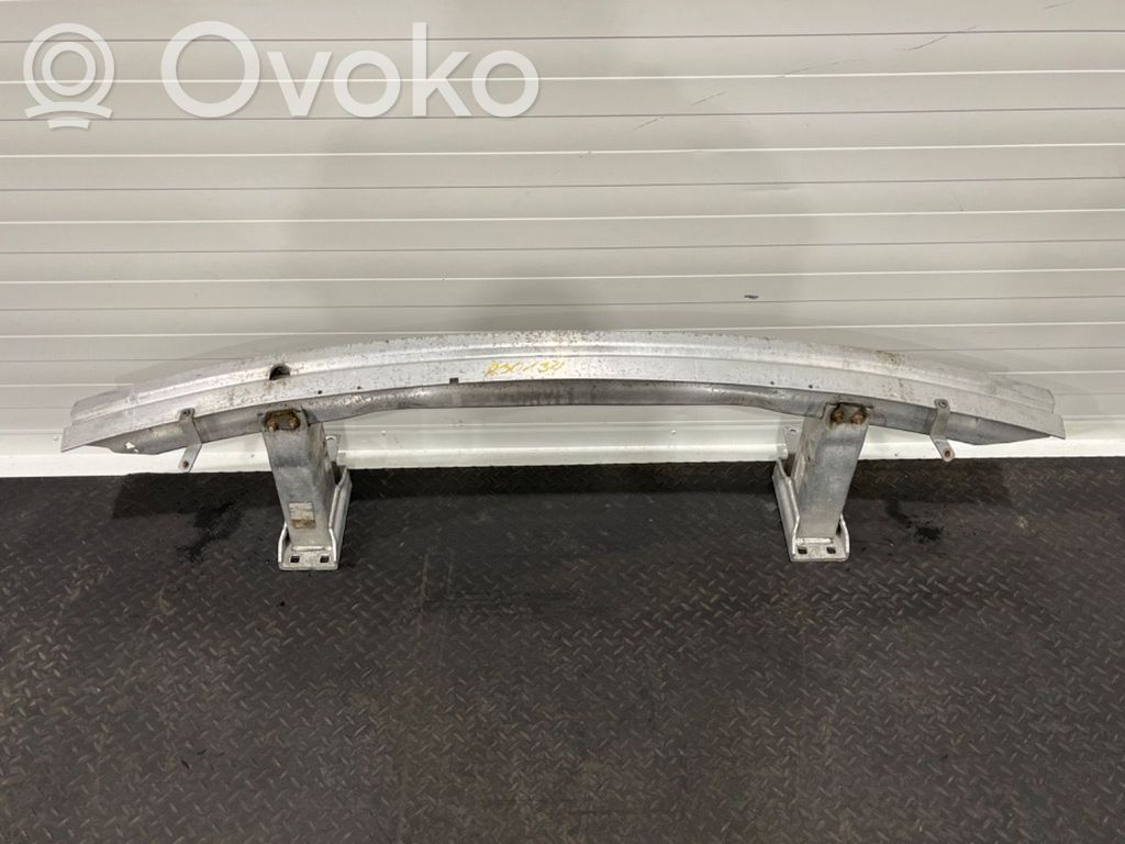 BMW X3 E83 Renfort de pare-chocs avant
