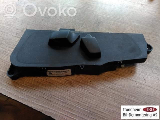 BMW X5 E70 Rivestimento pulsantiera finestrino della portiera anteriore 