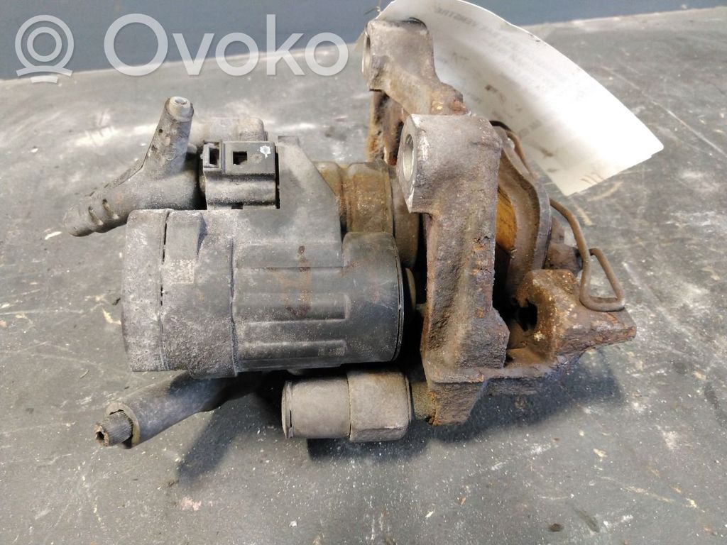 Volkswagen Touran III Pinza del freno posteriore