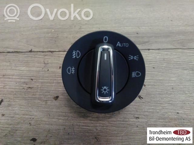 Skoda Octavia Mk3 (5E) Interruptor de luz 
