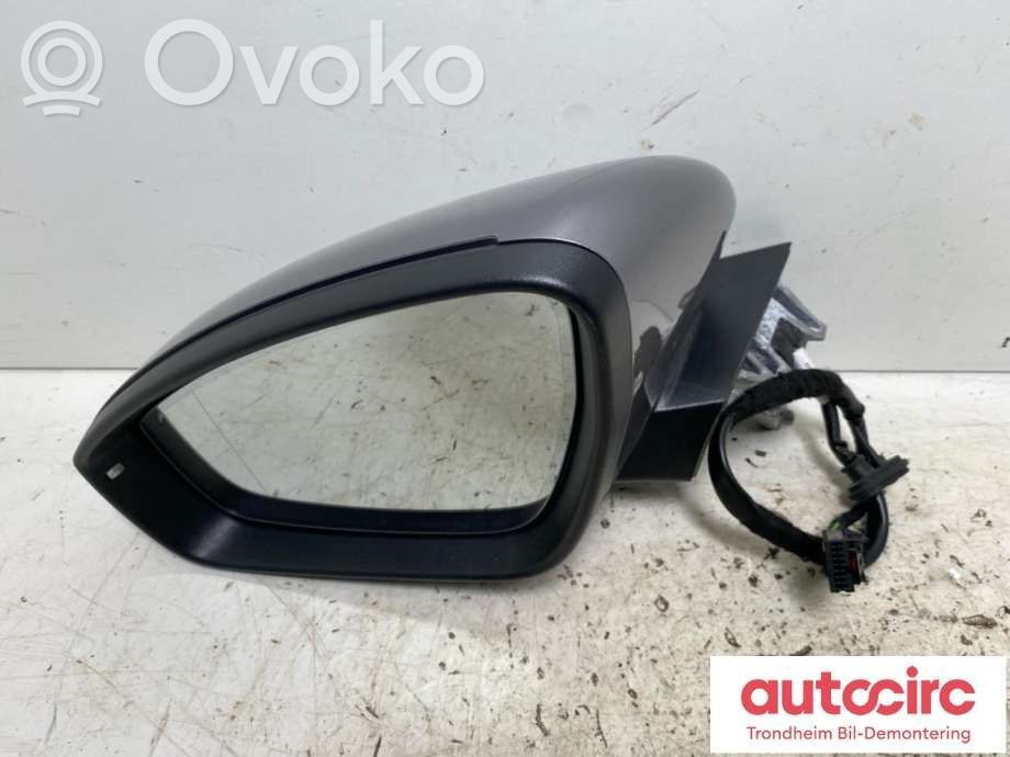 Audi Q4 e-tron Elektryczne lusterko boczne drzwi przednich 