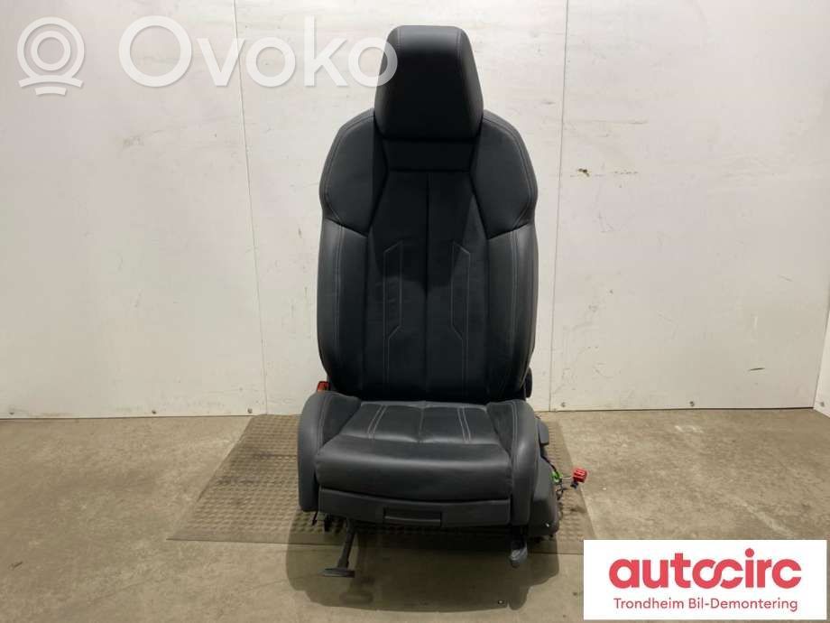Audi Q4 e-tron Asiento delantero del conductor 