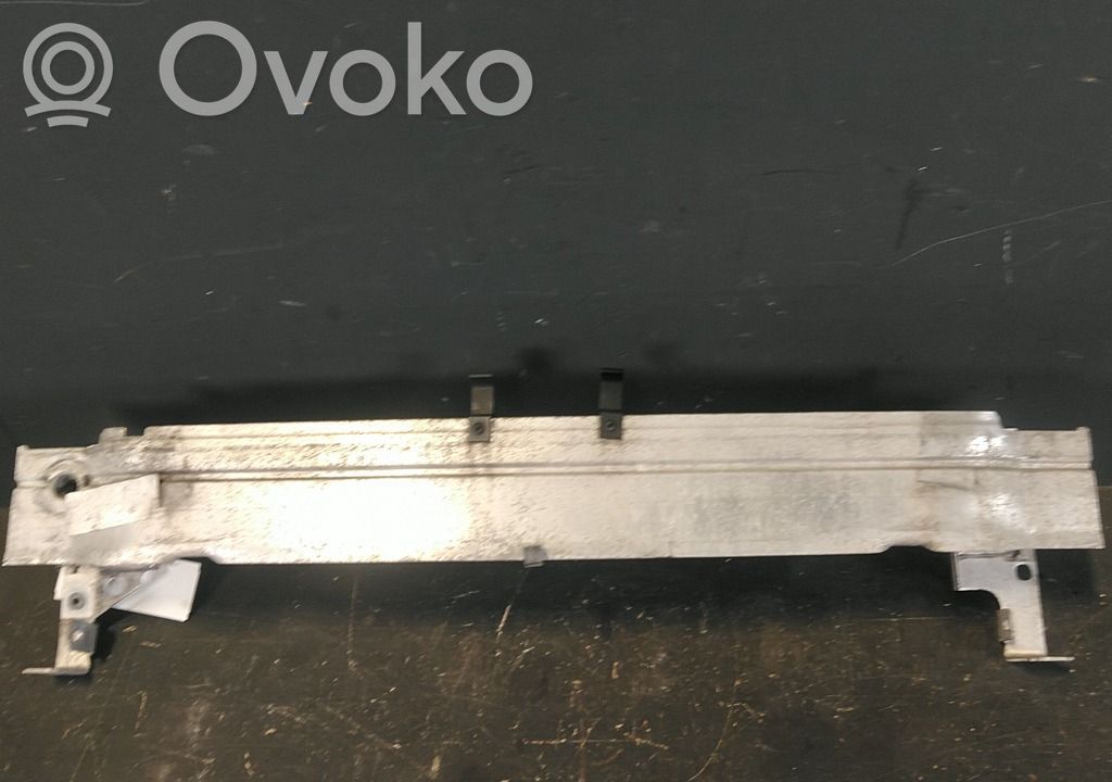 Audi A1 Priekinis sustiprinimas bamperio 
