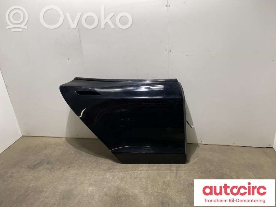 Tesla Model S Galinės durys 