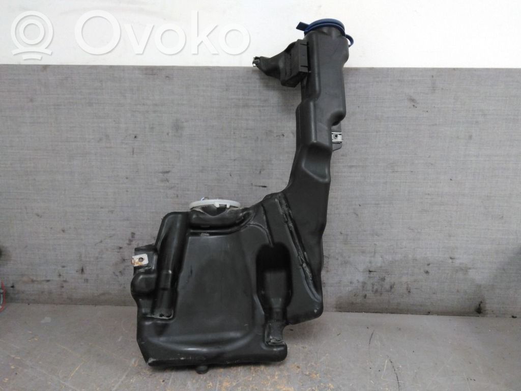 Zbiornik płynu do spryskiwaczy szyby przedniej / czołowej   A2048691420,A2048691420