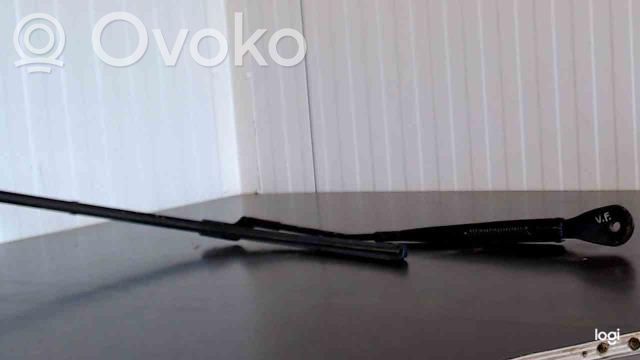BMW 2 F45 Wischerarm vorne