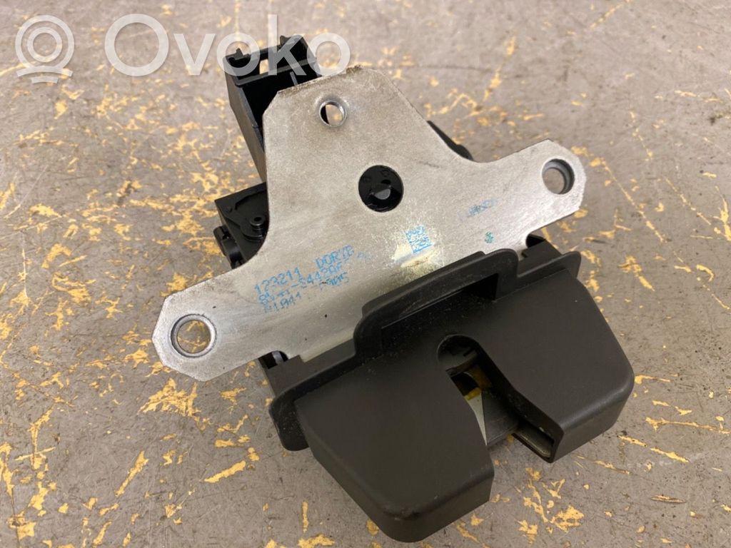 Ford Kuga I Tailgate lock latch 