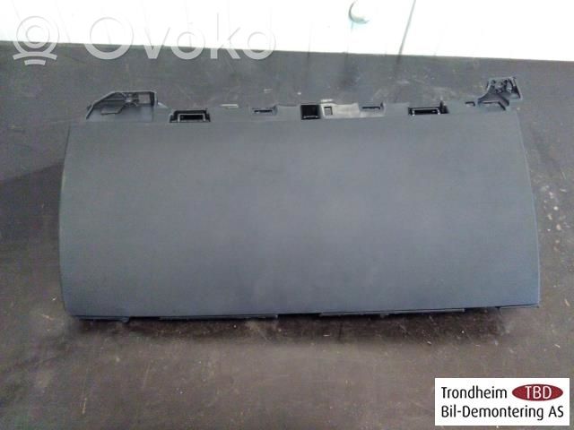 Tesla Model 3 Daiktadėžė 