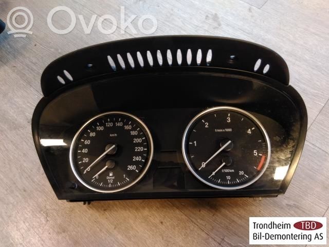 BMW 5 E60 E61 Geschwindigkeitsmesser Cockpit 