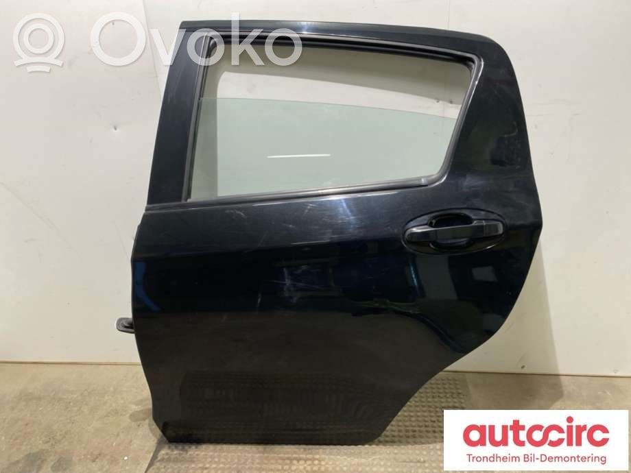Toyota Yaris Drzwi tylne 