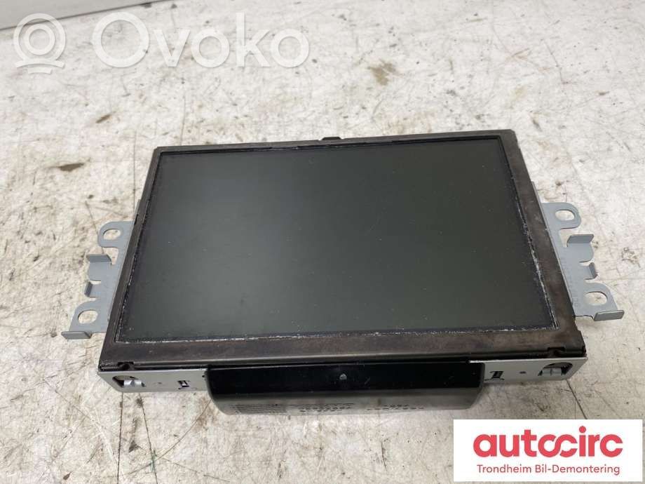 Volvo XC70 Radio/CD/DVD/GPS head unit 