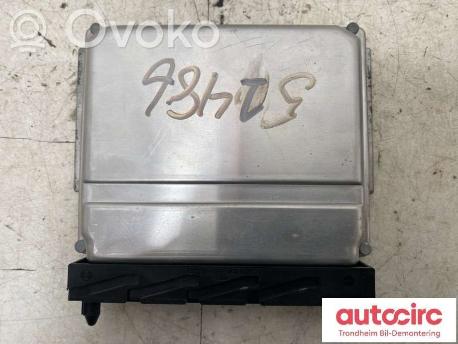 Volvo V70 Engine control unit/module ECU 