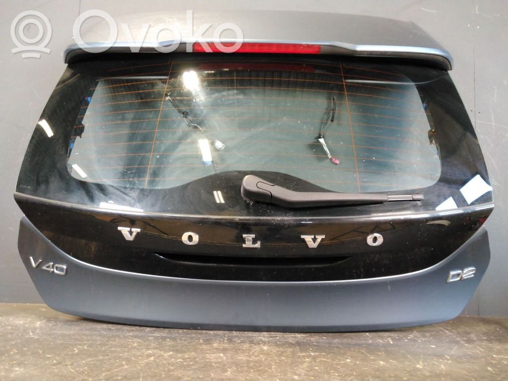 Volvo V40 Tylna klapa bagażnika 