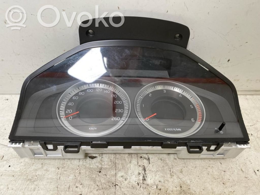 Volvo XC70 Vitezometru (grup de instrumente) 