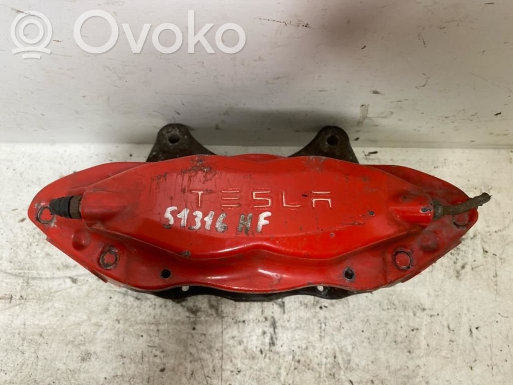 Tesla Model S Etujarrusatula 