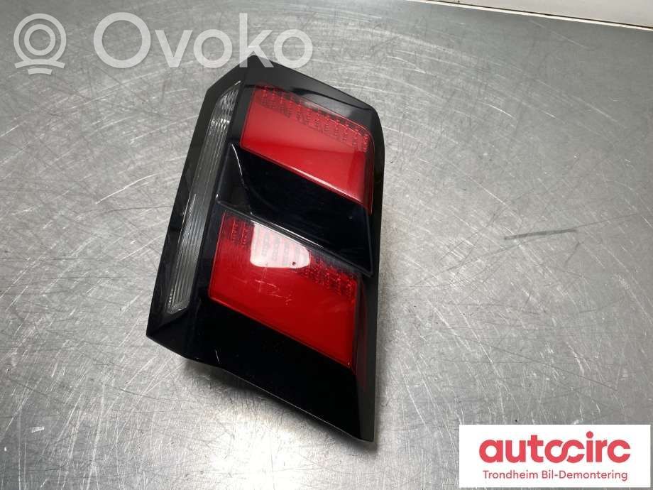 Peugeot 3008 II Lampă spate în caroserie 