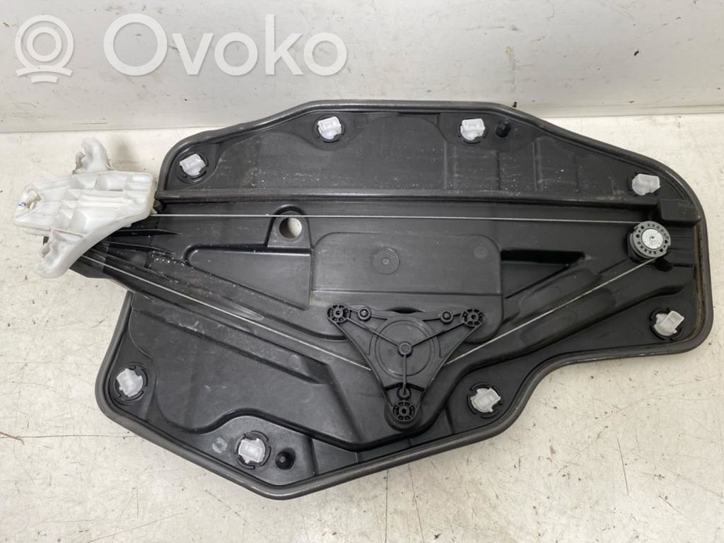 Skoda Enyaq iV Podnośnik szyby drzwi z silniczkiem 