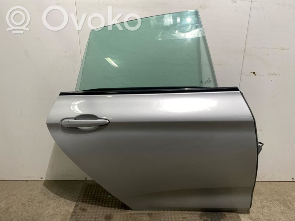 BMW 3 F30 F35 F31 Galinės durys 