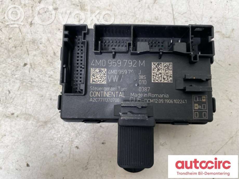 Audi e-tron Door control unit/module 