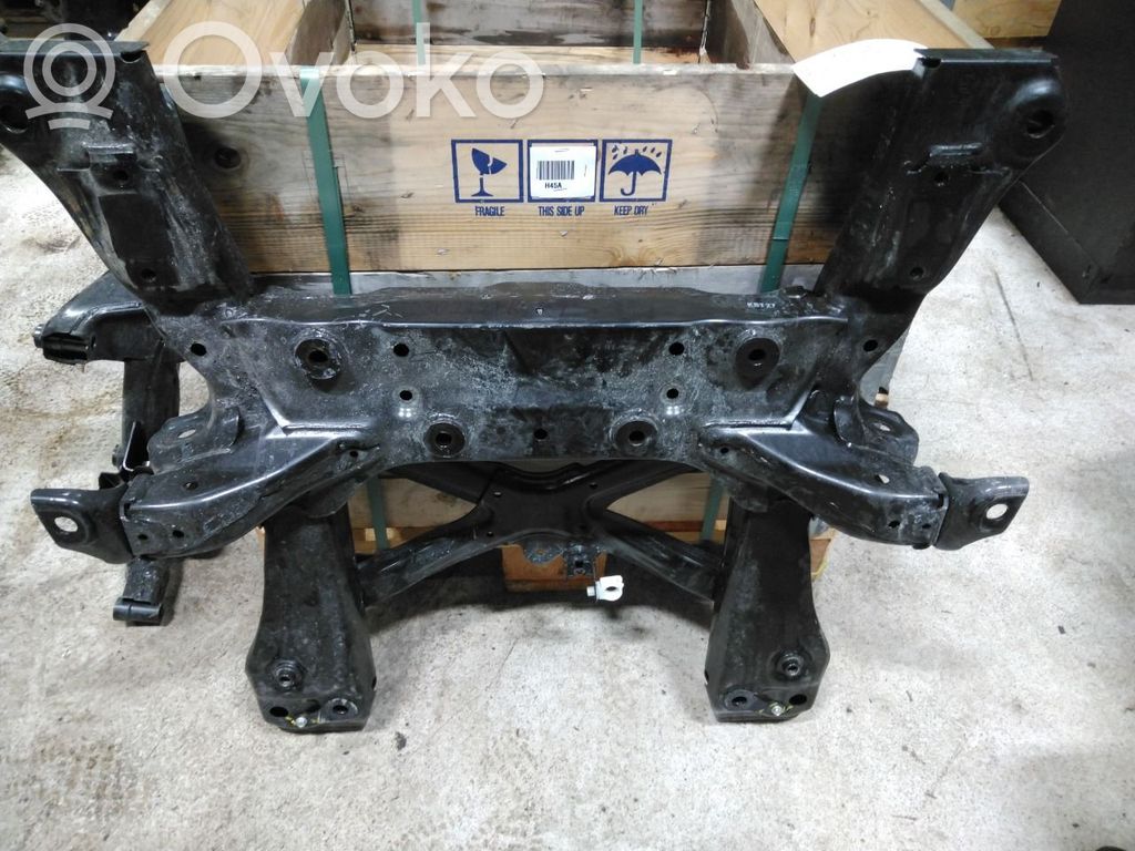 Honda E Priekinis traversas 