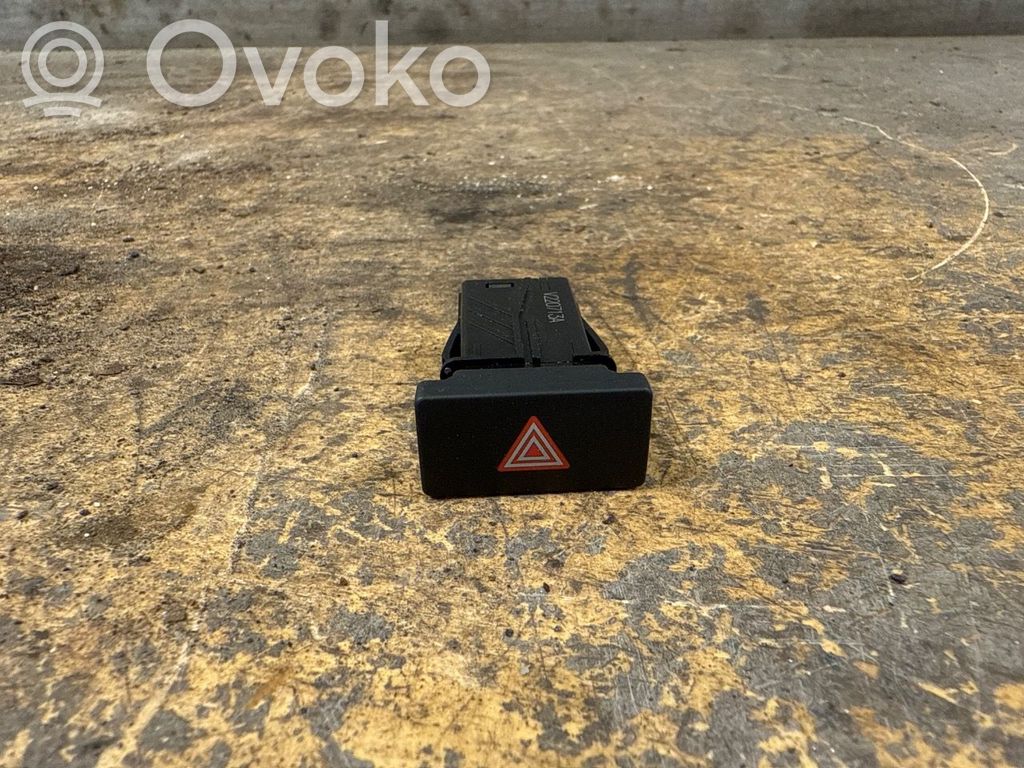 Botón interruptor de luz de peligro   35510TYFE01,35510TYFE01