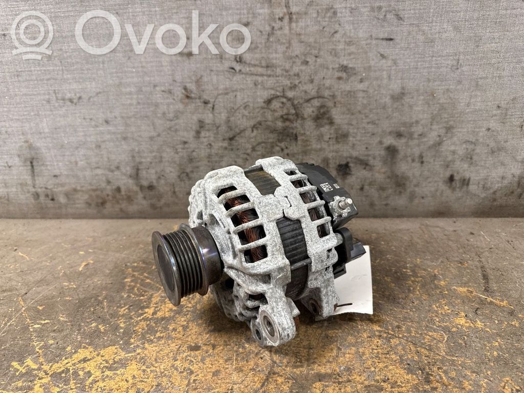 Volvo V40 Ģenerators 