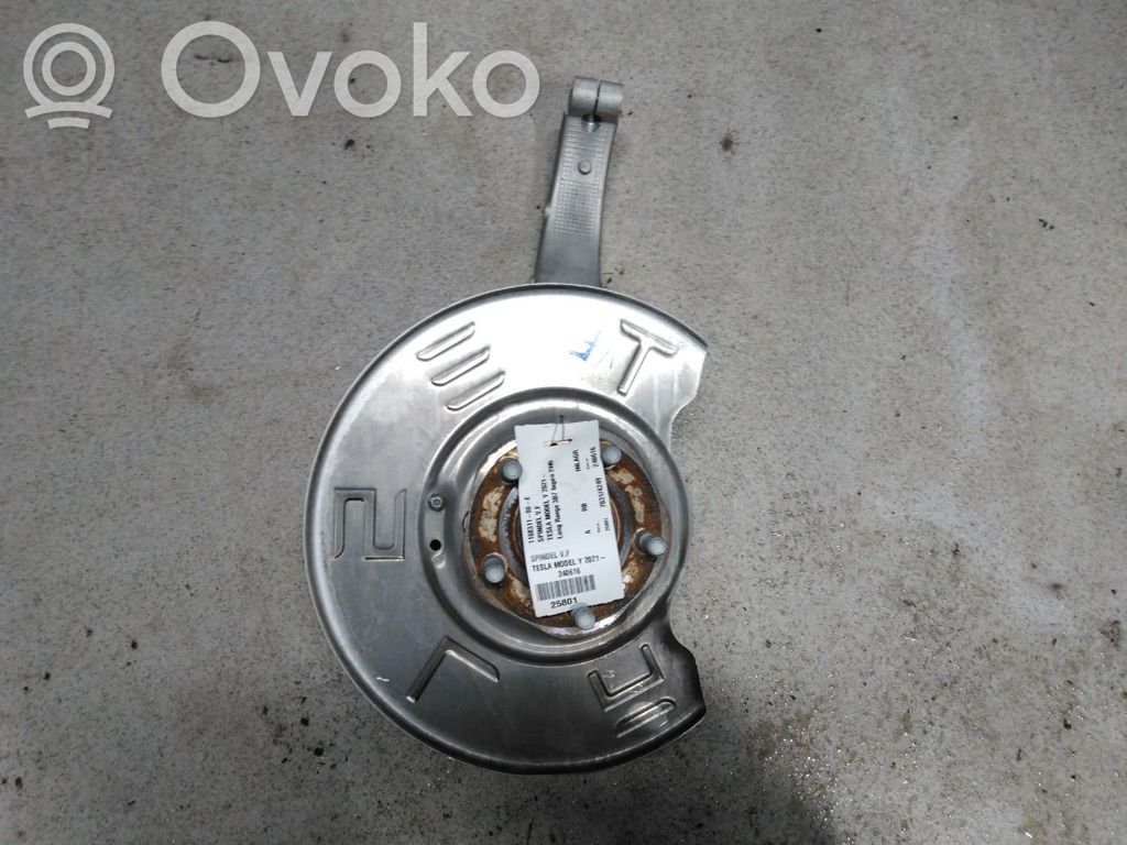 Achsschenkel vorne   118831100E,118831100E