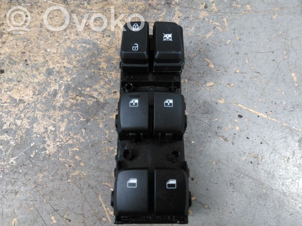 Hyundai Kona I Przyciski szyb 