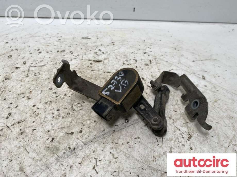 Polestar 2 Rear height level sensor lever 
