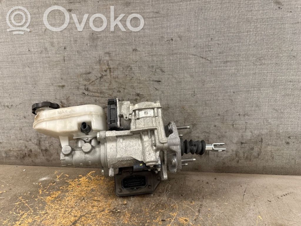 Tesla Model S Pääjarrusylinteri 