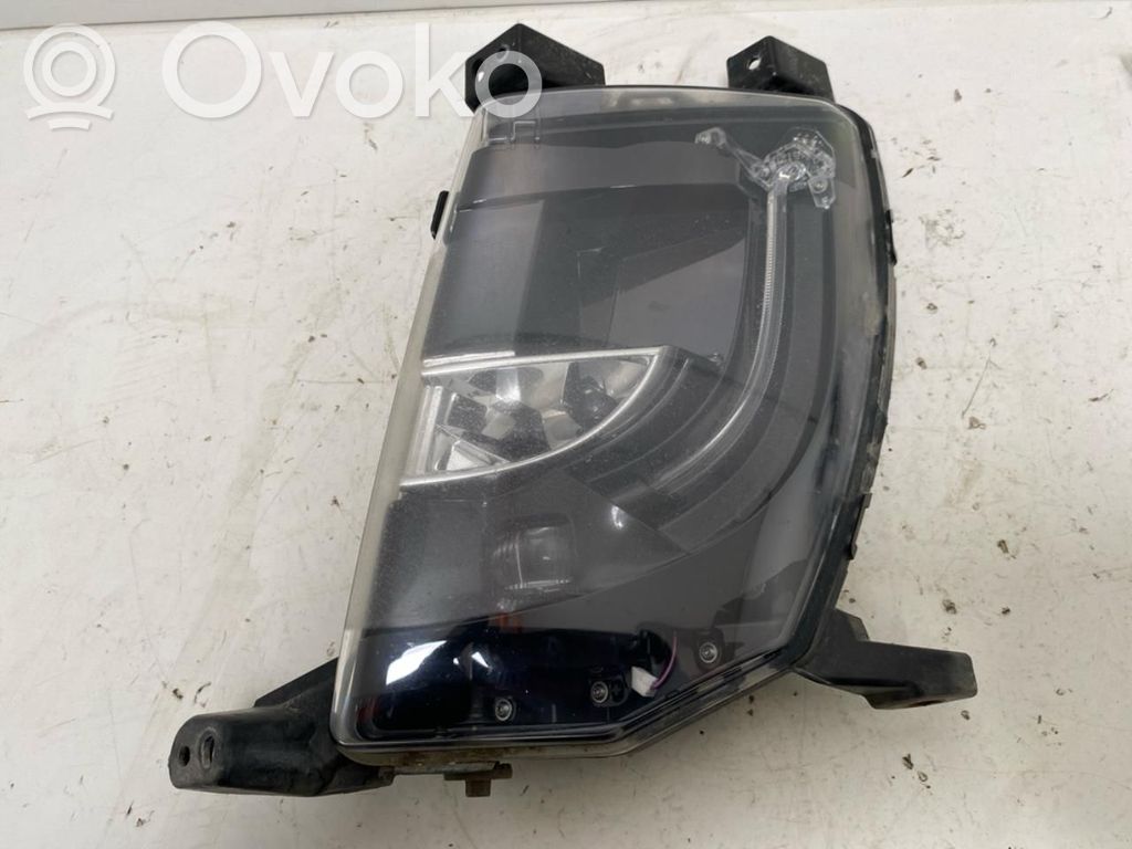 Tesla Model S Etusumuvalo 