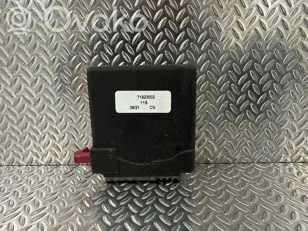 Skoda Enyaq iV Amplificatore antenna