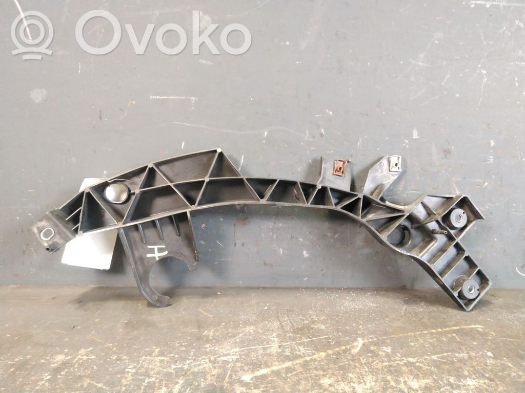 Opel Vivaro Radiator support slam panel 