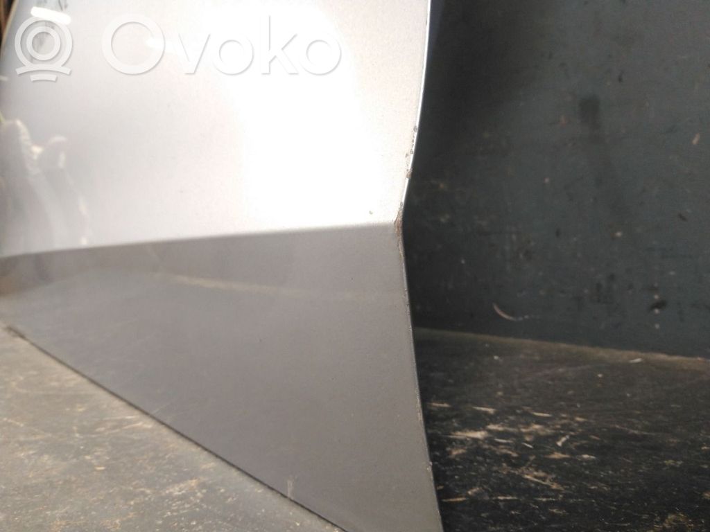 Volkswagen Up Front door 