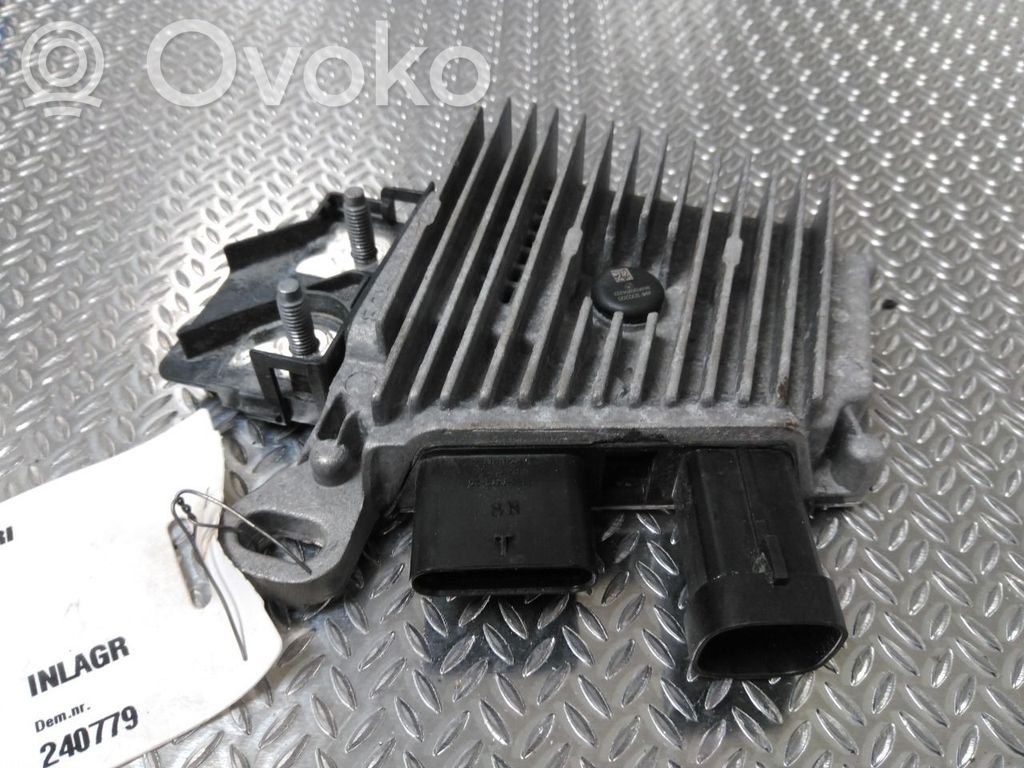 Peugeot 208 II Battery control module 