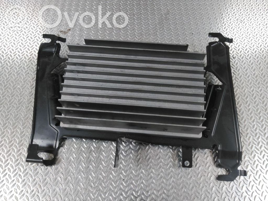 BMW 3 F30 F35 F31 Wzmacniacz audio 
