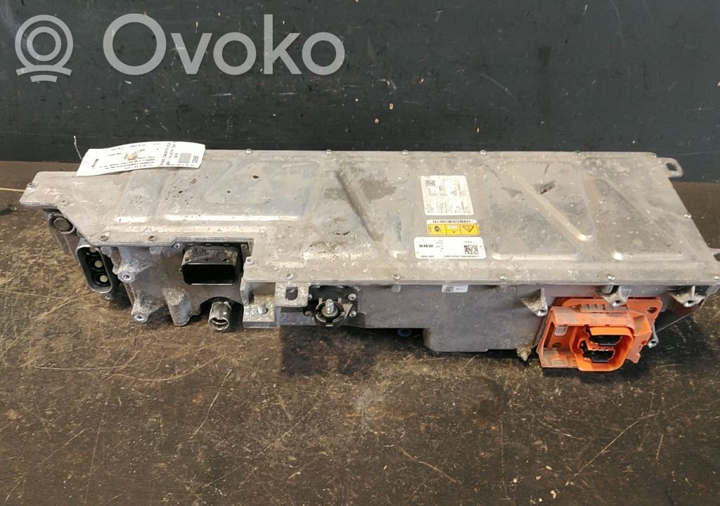 BMW 2 F22 F23 Convertor-inversor tensiune 