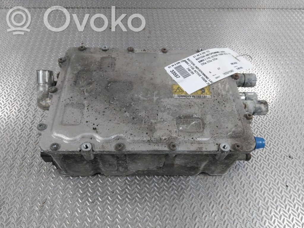 BMW 2 F22 F23 Ładowarka do akumulatora 