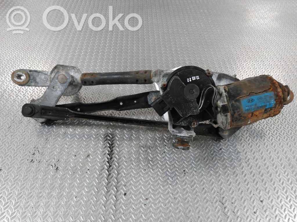 Hyundai i30 Etupyyhkimen vivusto 