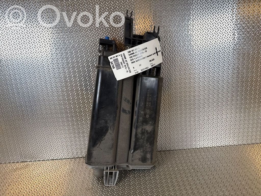 Volkswagen PASSAT B8 Radiator răcire A/C (condensor) 