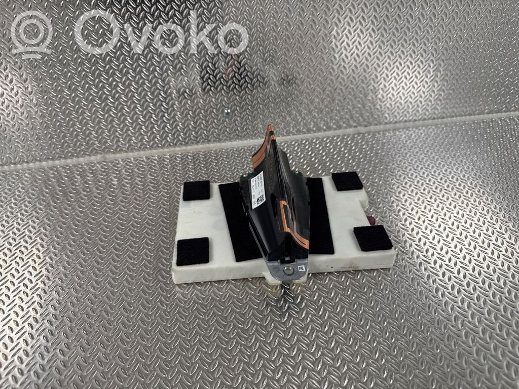 BMW X2 F39 Antenna GPS